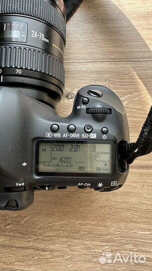 Зеркальный фотоаппарат Canon EOS 5D Mark III Body
