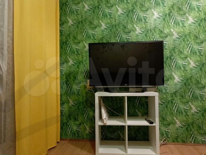 2-к. квартира, 30 м², 3/5 эт.