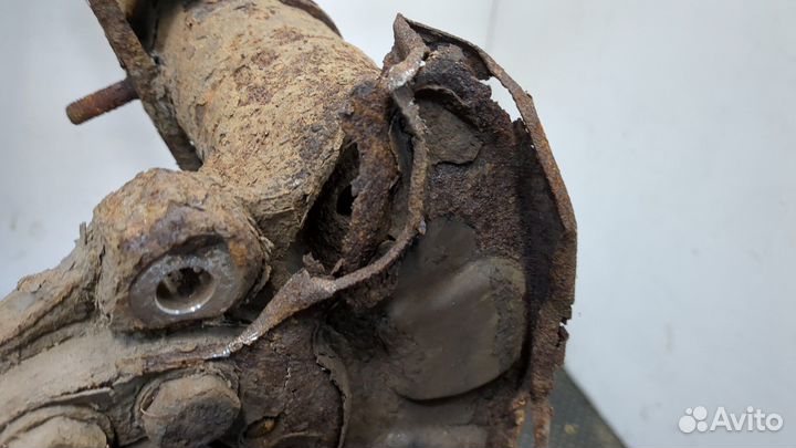 Балка подвески задняя Volkswagen Caddy