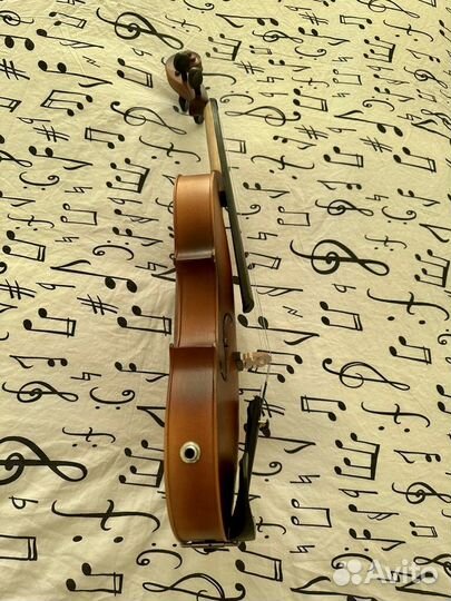 Электроакустическая скрипка 4/4