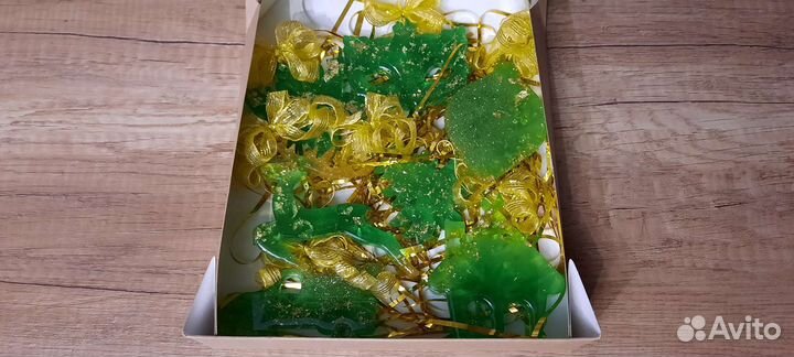 Новогодние игрушки из эпоксидной смолы