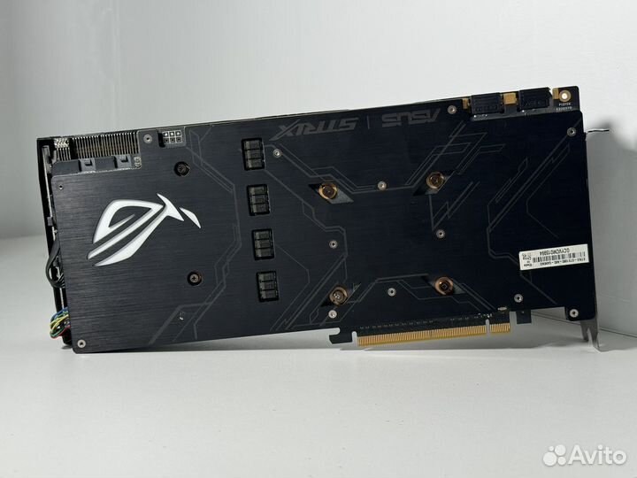 Видеокарта Asus GTX 1080 Rog Strix