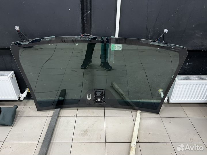 Стекло лобовое для Lexus LX 570 (2015-2021)