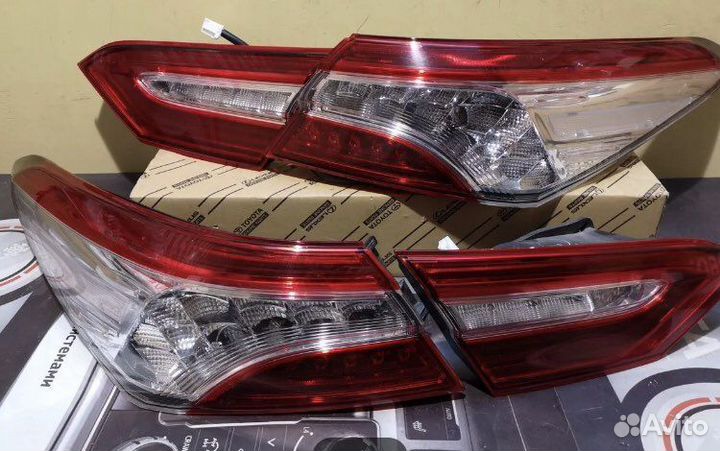 Фонари задние Toyota Camry v70 LED