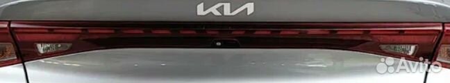Фонарь на крышке багажника Kia K5