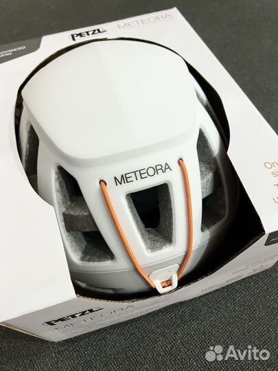 Каска Petzl Meteora White/Gray, р-р 52-58