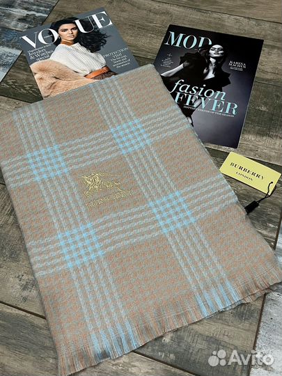 Кашемировый теплый шарф палантин Burberry