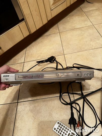 Dvd плеер BBK и Dvd плеер Elenberg