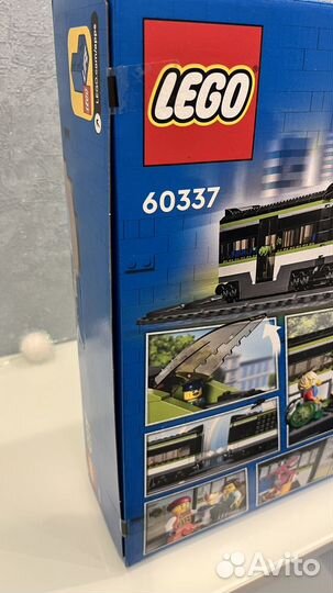 Lego City 60337 Пассажирский поезд