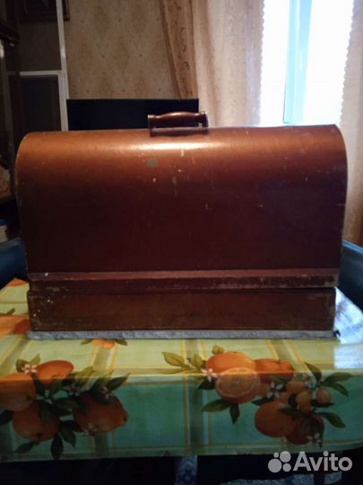 Швейная машина