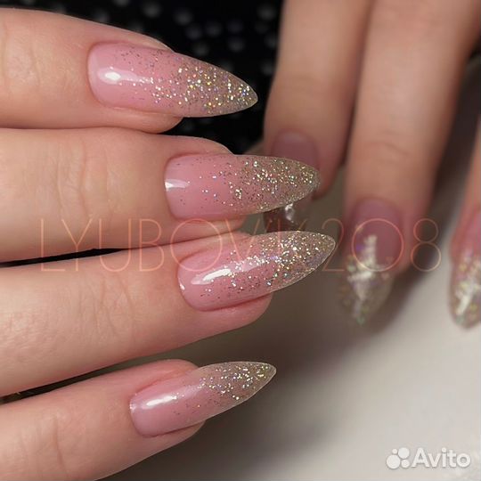 Модель на маникюр наращивание