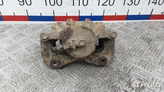 Суппорт тормозной передний правый hyundai tucson J