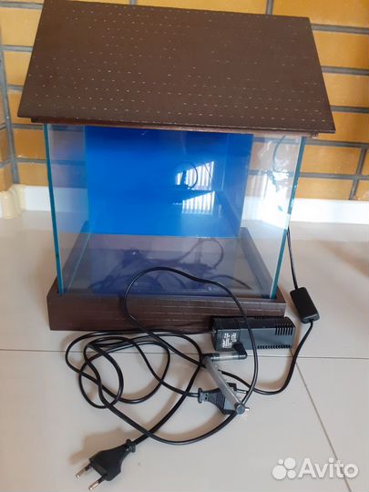 Аквариум б/у в идеальном состоянии на 15 литров