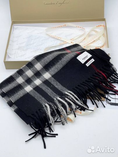 Шарф Burberry