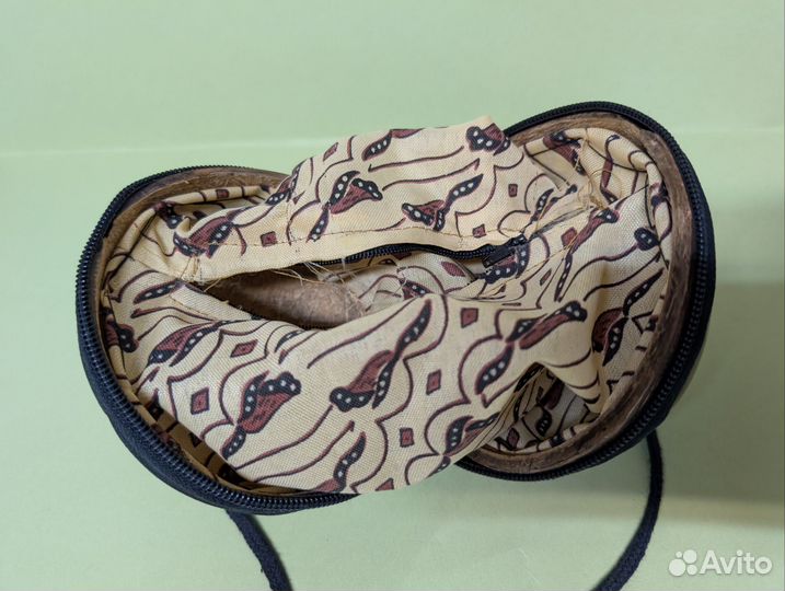 Оригинальная сумочка из кокоса