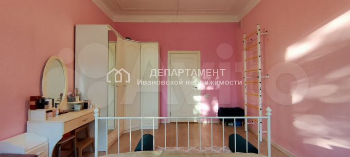 2-к. квартира, 65 м², 3/4 эт.