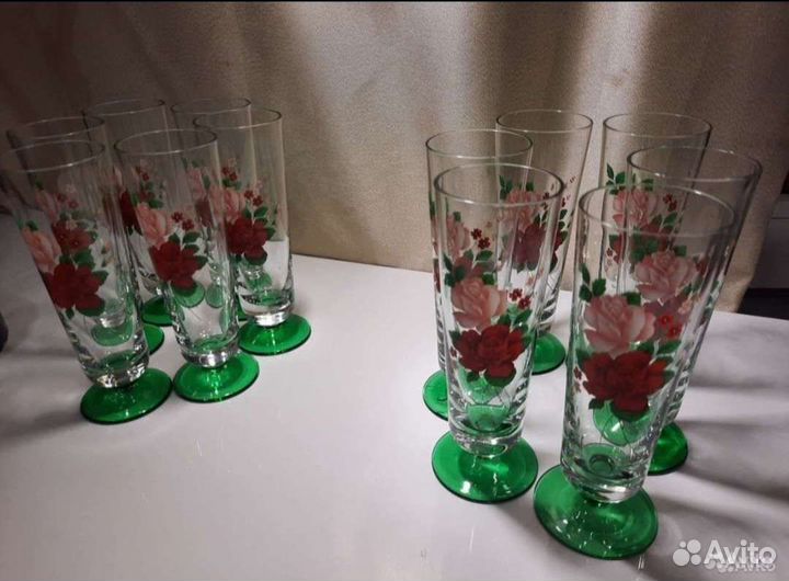 Набор фужеров, ведро для охлаждения