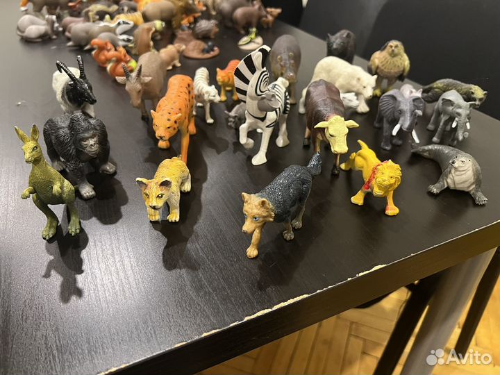 Реалистичные фигурки животных