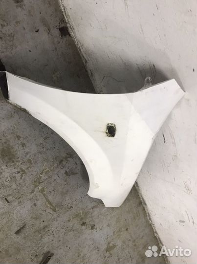 Крыло правое на chevrolet lacetti