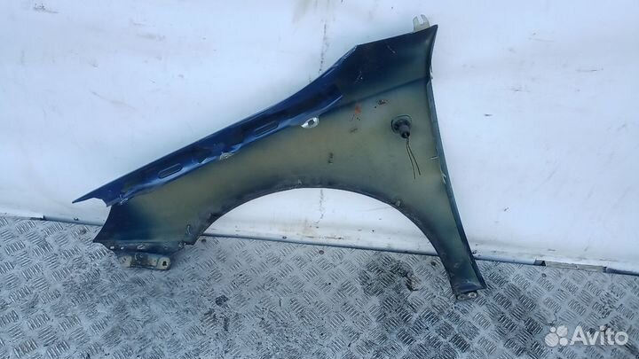 Крыло переднее правое skoda fabia 2 2007