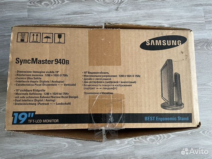 Монитор Samsung SynsMaster 940B