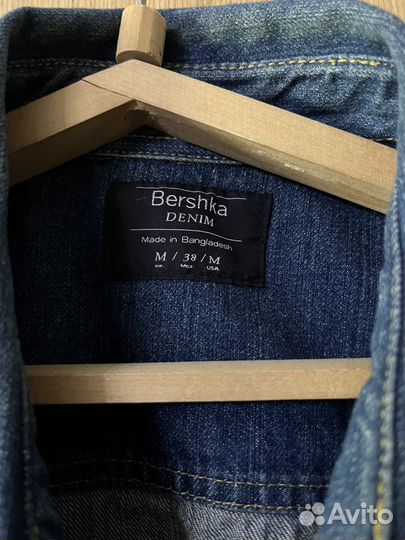 Джинсовая жилетка мужская Bershka