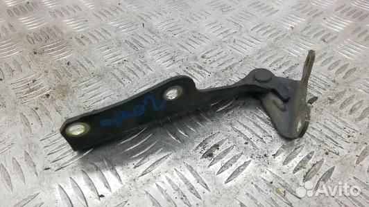 Петля капота mitsubishi L200 K4T (94O02D502)