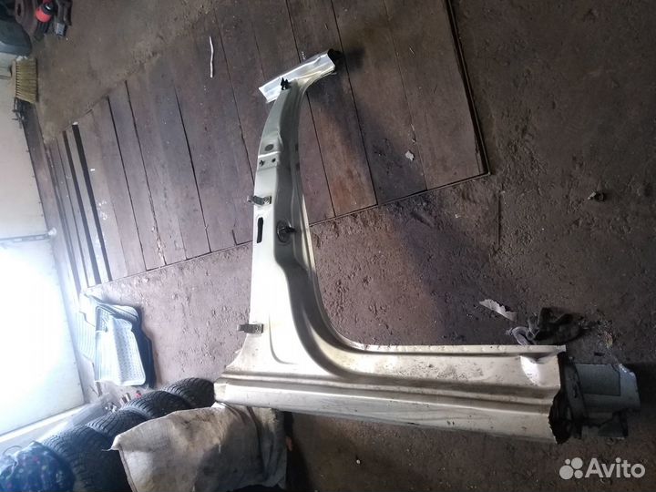 Volkswagen Polo V 5 порог стойка средняя дверь