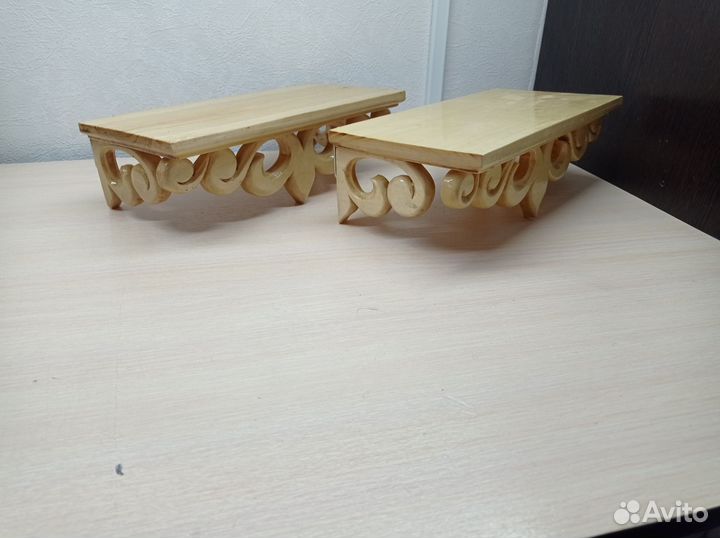 Полочки для интерьера