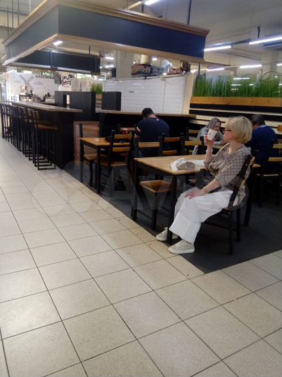 Кафе в аренду на фудкорте, 15 м²