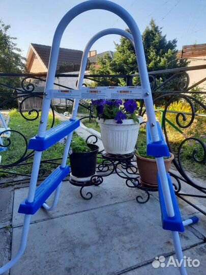 Лесенка для бассейна. Новая