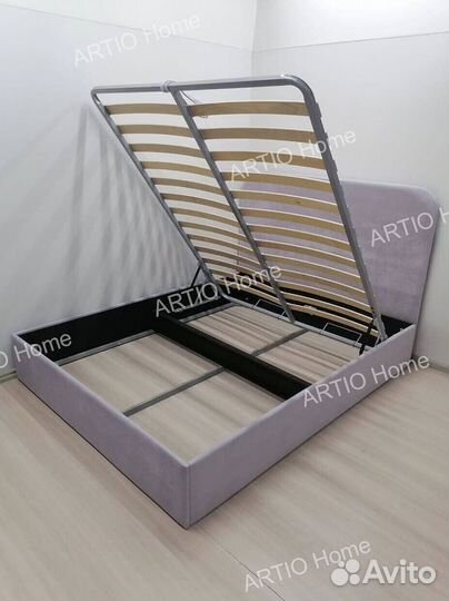 Дизайнерская кровать