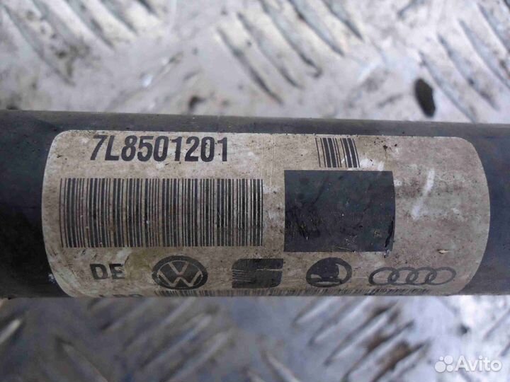 Полуось задняя правая Audi Q7 4L 7L8501201