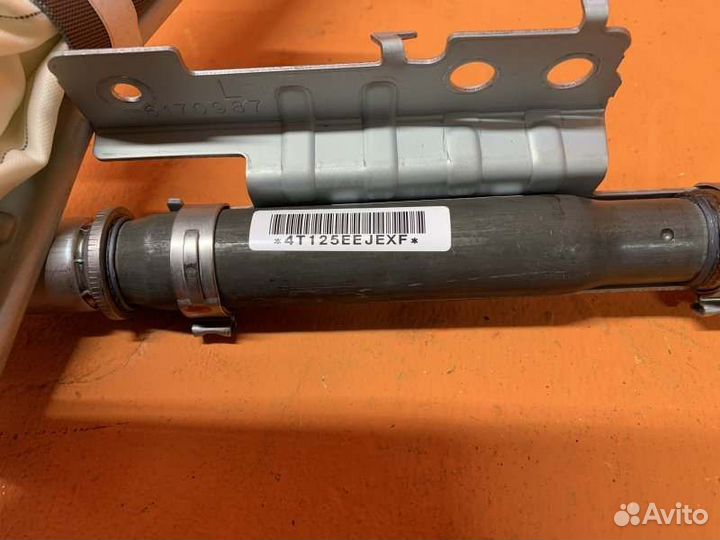 Шторка безопасности левая Infiniti Qx56 Z62 5.6