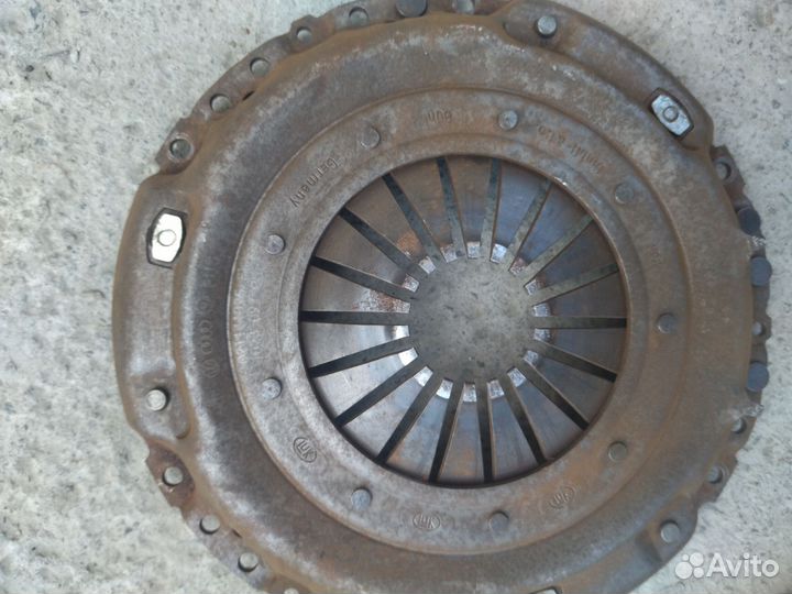 Защита двигателя WV Т-4, корзина б/у дизель 2,4