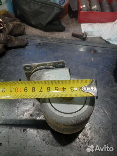 Колеса поворотные