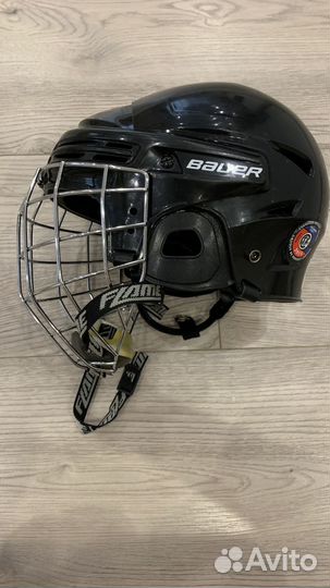 Шлем хоккейный с маской Bauer