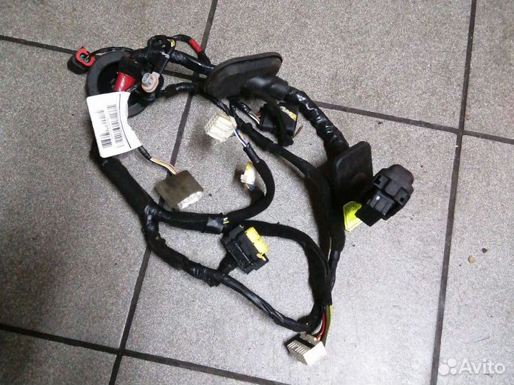 Проводка перед. левой двери Sonata VI 2010-2014