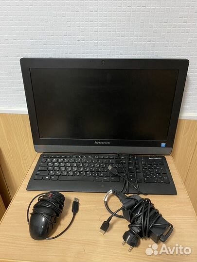 Моноблок Lenovo s200z