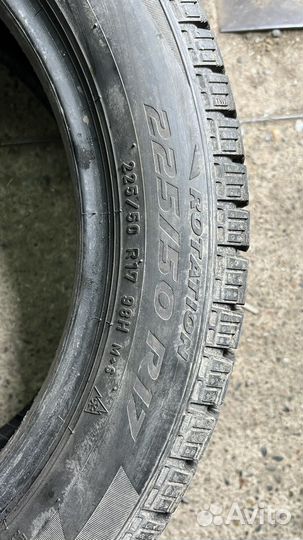 Pirelli Ice Zero FR 225/50 R17