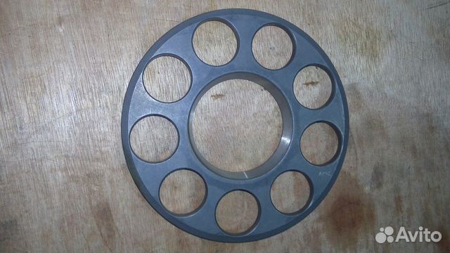 Пластина прижимная насоса K5V140