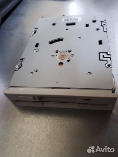 Дисковод 3,5 дюйма для дискет