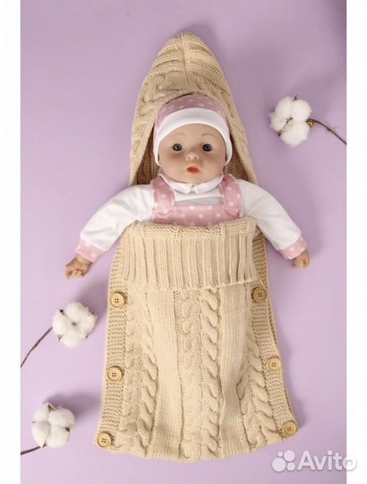 Вязаный конверт для малыша