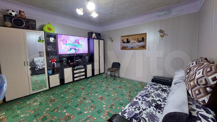 2-к. квартира, 40 м², 1/1 эт.