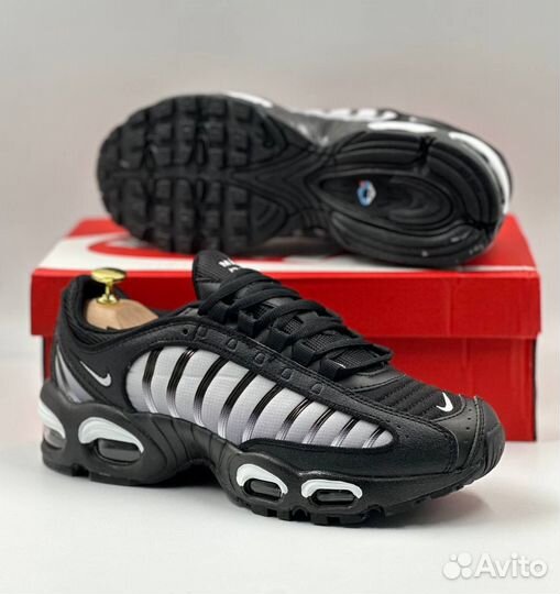 Nike Air Max Tailwind 4