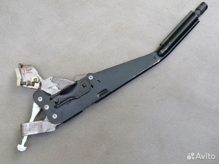 Рычаг стояночного тормоза VW Passat B3 1988-1993