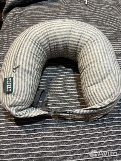 Подушка для путешествий