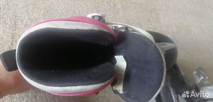 Роликовые коньки