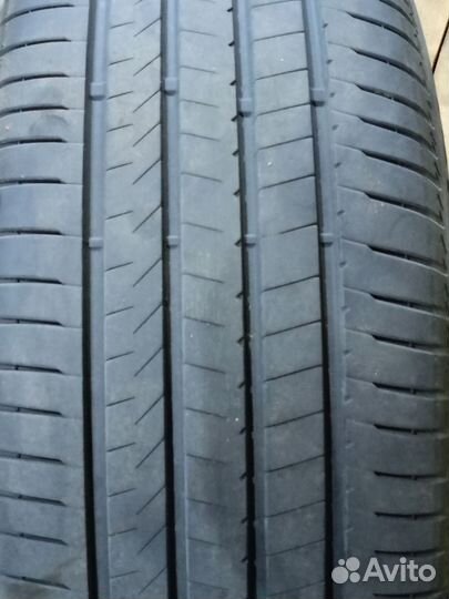 Bridgestone Alenza 001 285/60 R18 116V