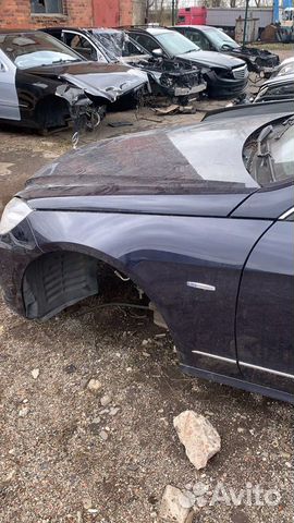 Крыло левое на мерседес w212